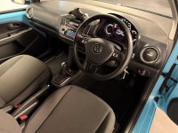 VOLKSWAGEN E-UP!